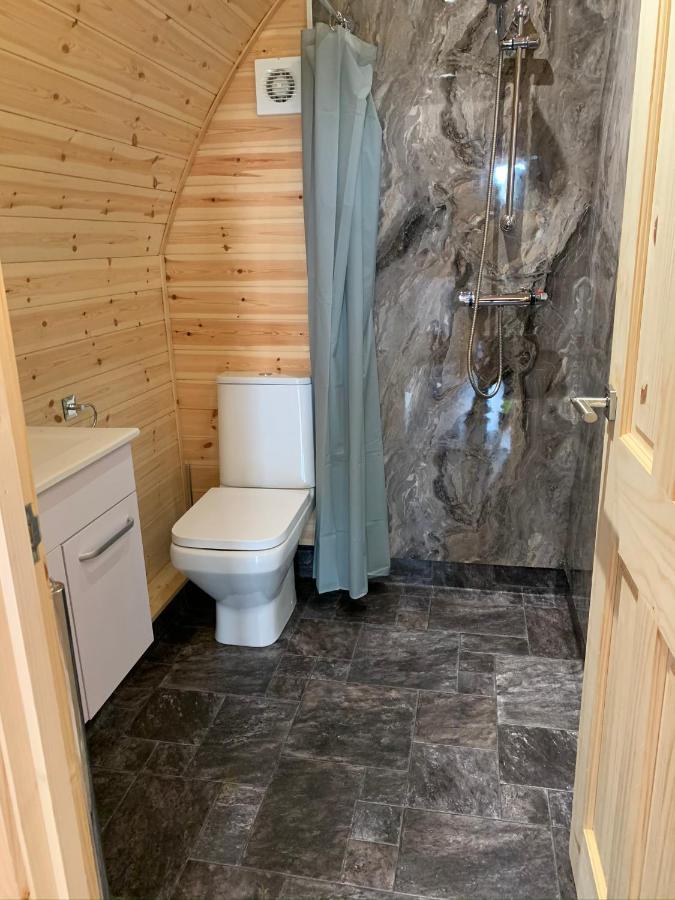 Pond View Pod 3 With Private Hot Tub -Fife - Loch Leven - Lomond Hills Kelty Exterior foto
